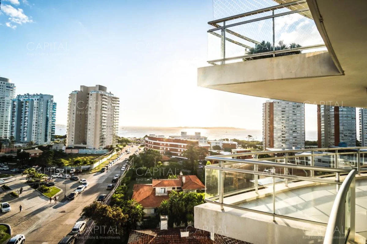 Apartamento en Playa Mansa, propiedad 281516 -Imagen 6