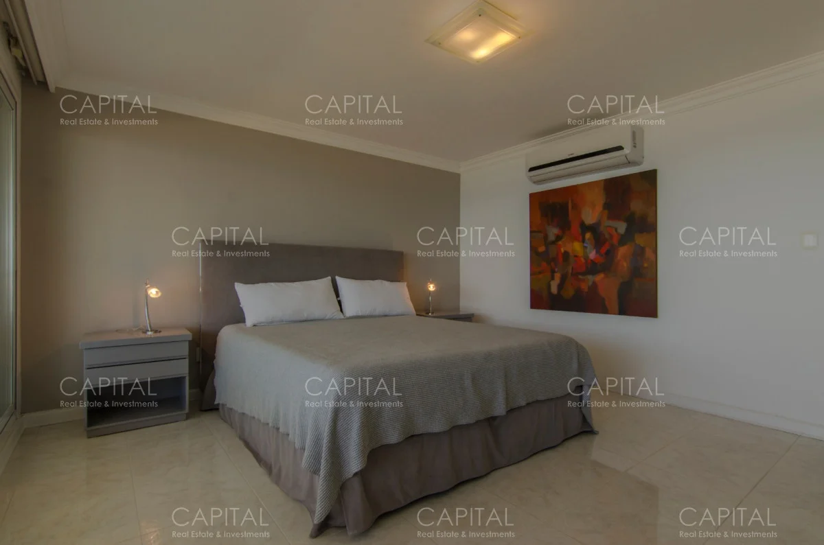 Apartamento en Playa Mansa, propiedad 281521 -Imagen 13