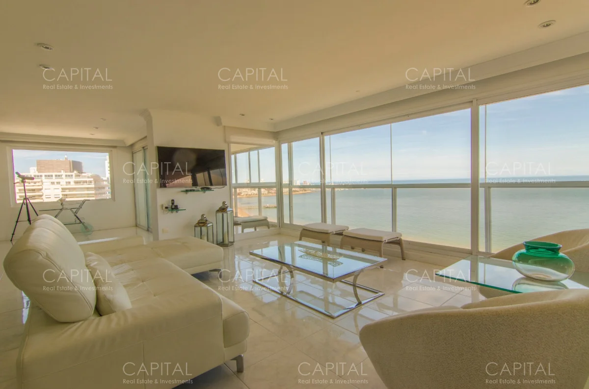 Apartamento en Playa Mansa, propiedad 281521 -Imagen 8