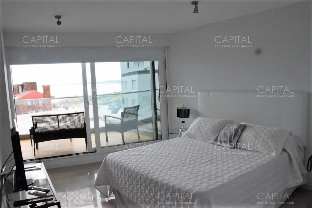 Apartamento en Playa Mansa, propiedad 281522 -Imagen 13