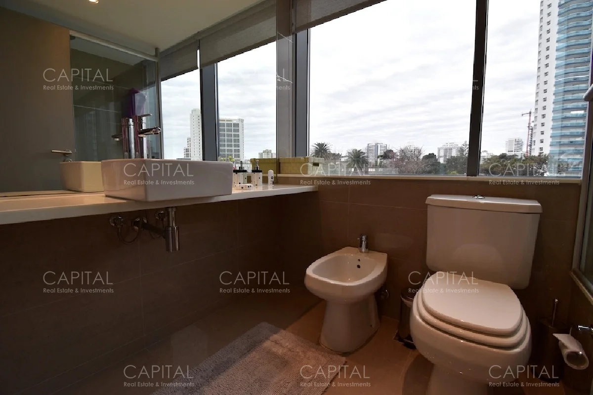 Apartamento en Playa Mansa, propiedad 281550 -Imagen 11