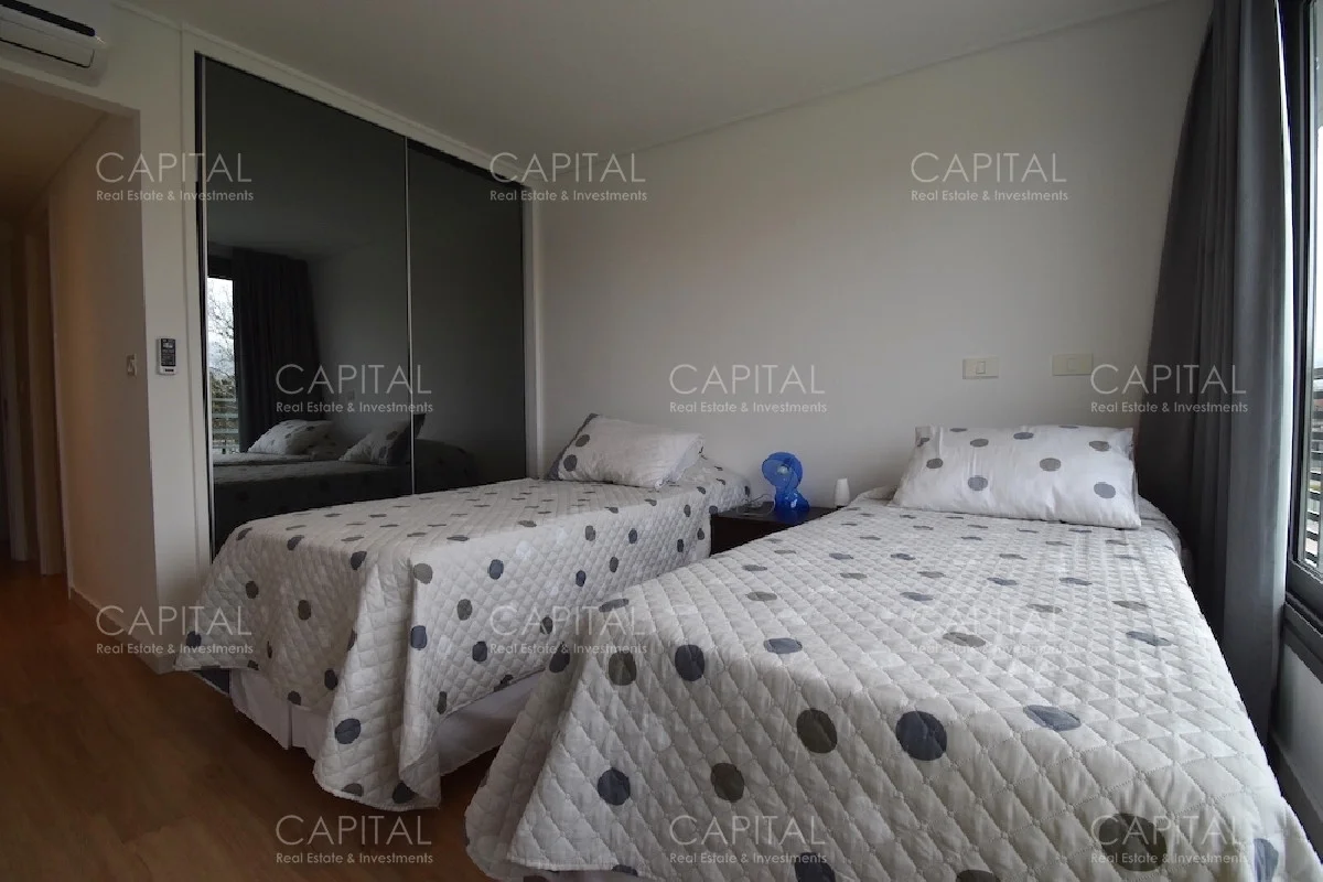Apartamento en Playa Mansa, propiedad 281550 -Imagen 14