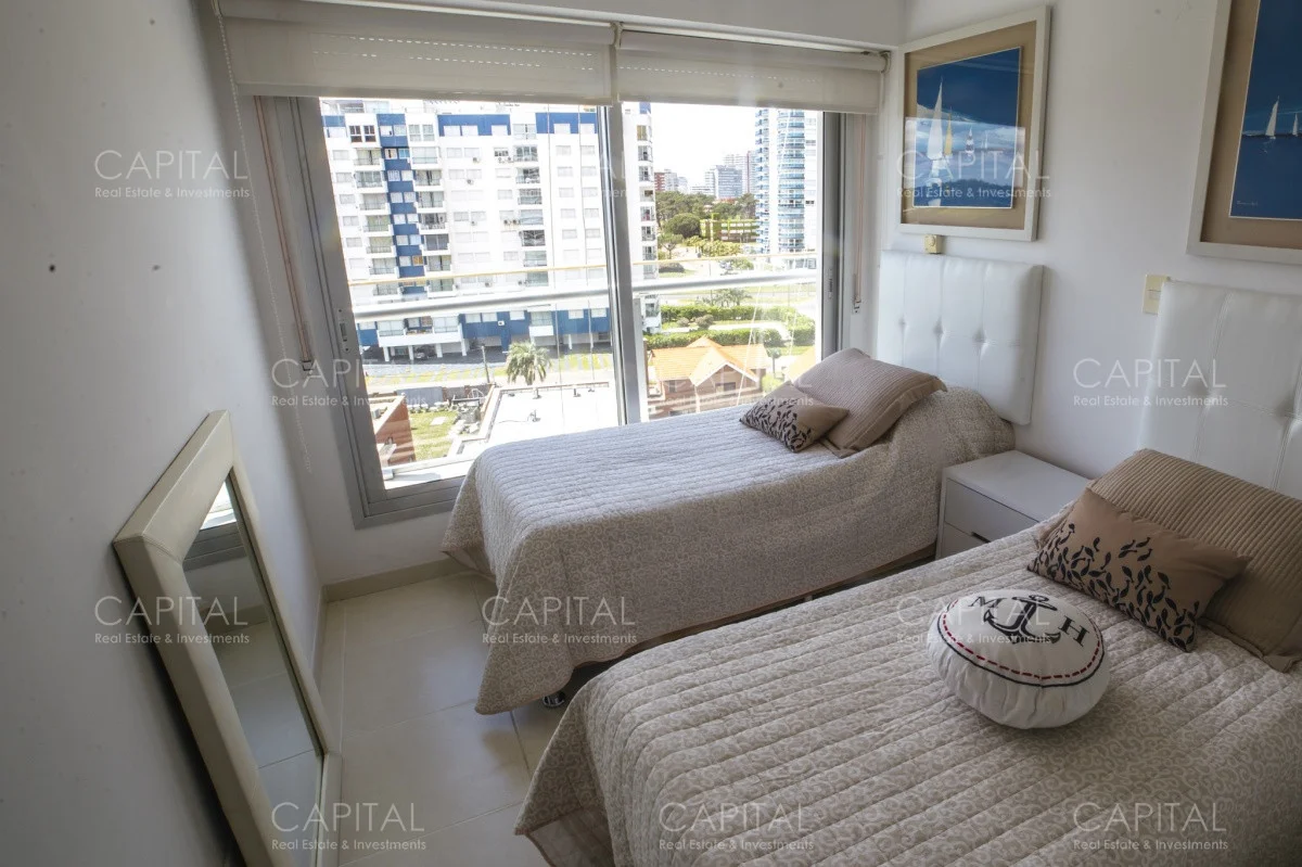 Apartamento en Playa Mansa, propiedad 281569 -Imagen 13