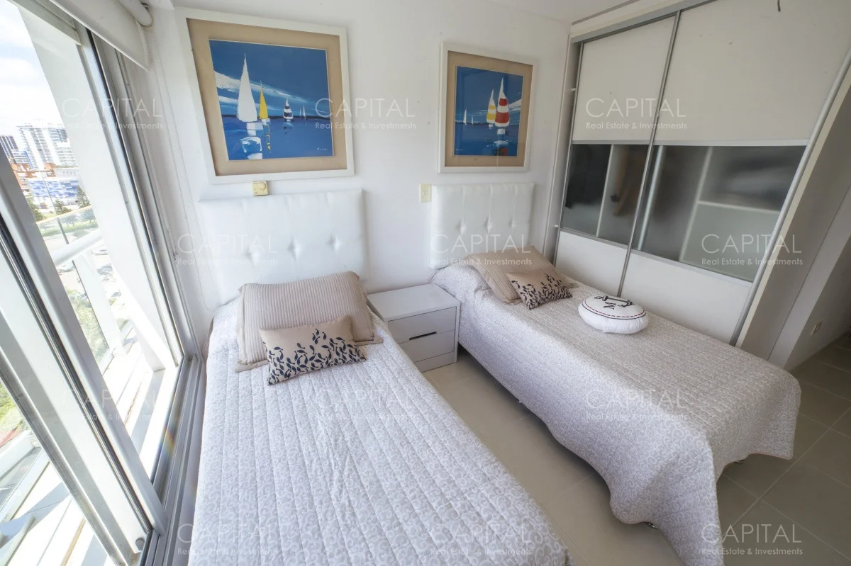 Apartamento en Playa Mansa, propiedad 281569 -Imagen 15