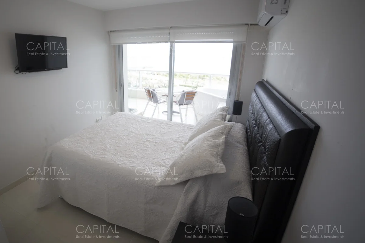 Apartamento en Playa Mansa, propiedad 281569 -Imagen 6
