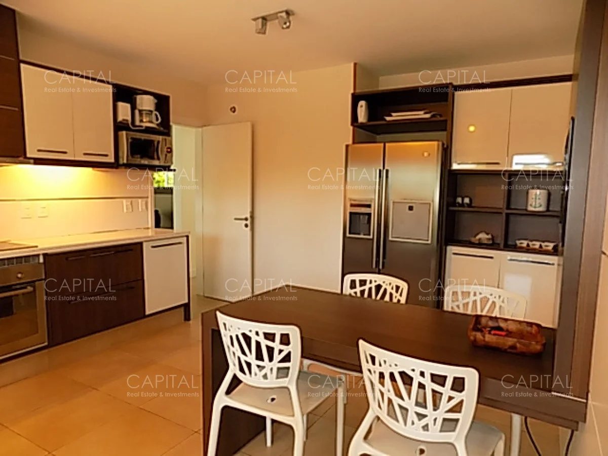 Casa en Playa Mansa, propiedad 281577 -Imagen 12