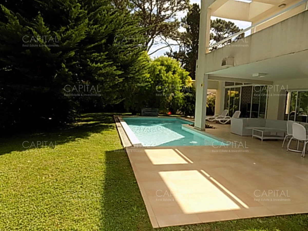 Casa en Playa Mansa, propiedad 281577 -Imagen 20