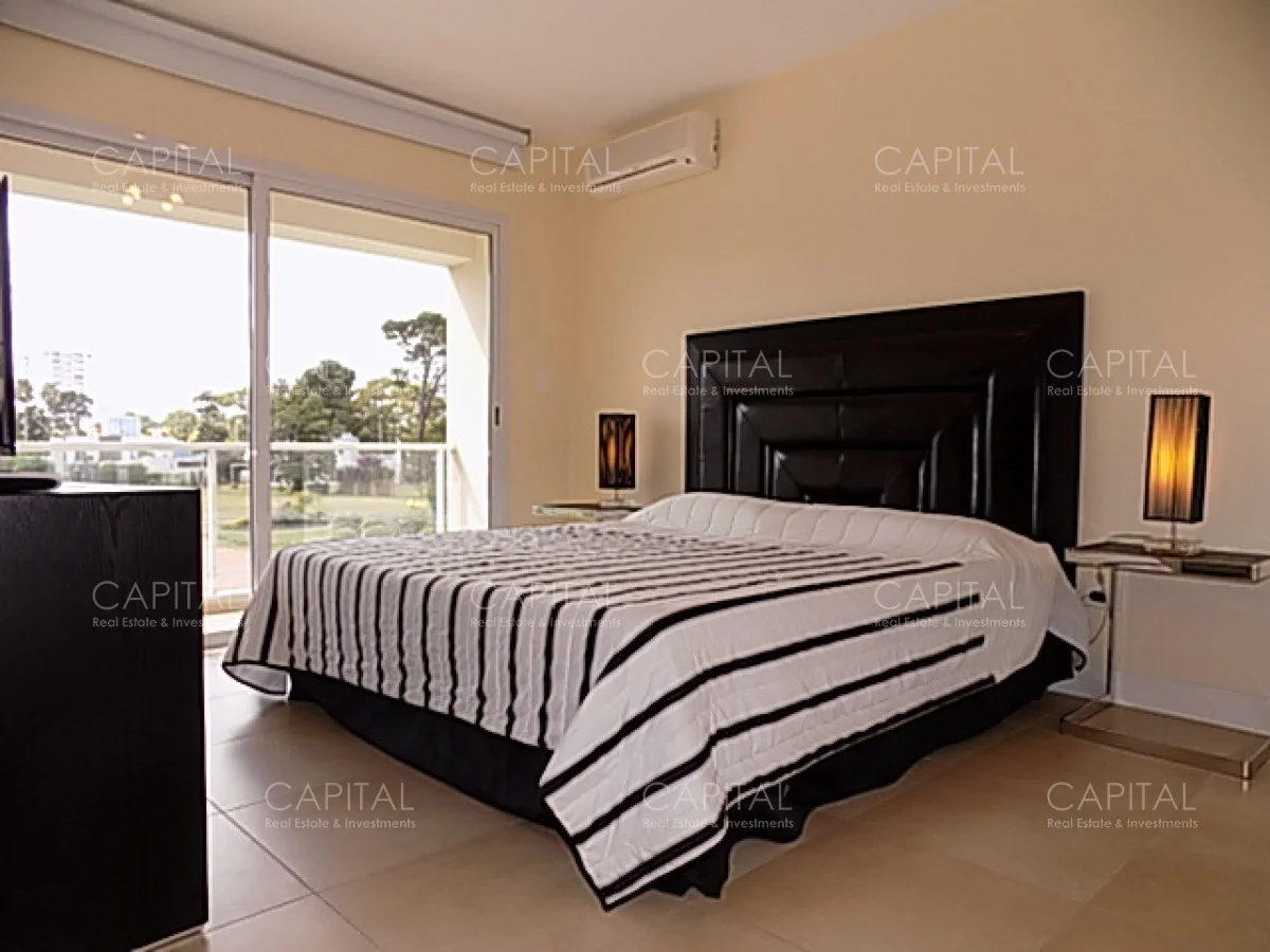 Casa en Playa Mansa, propiedad 281577 -Imagen 23