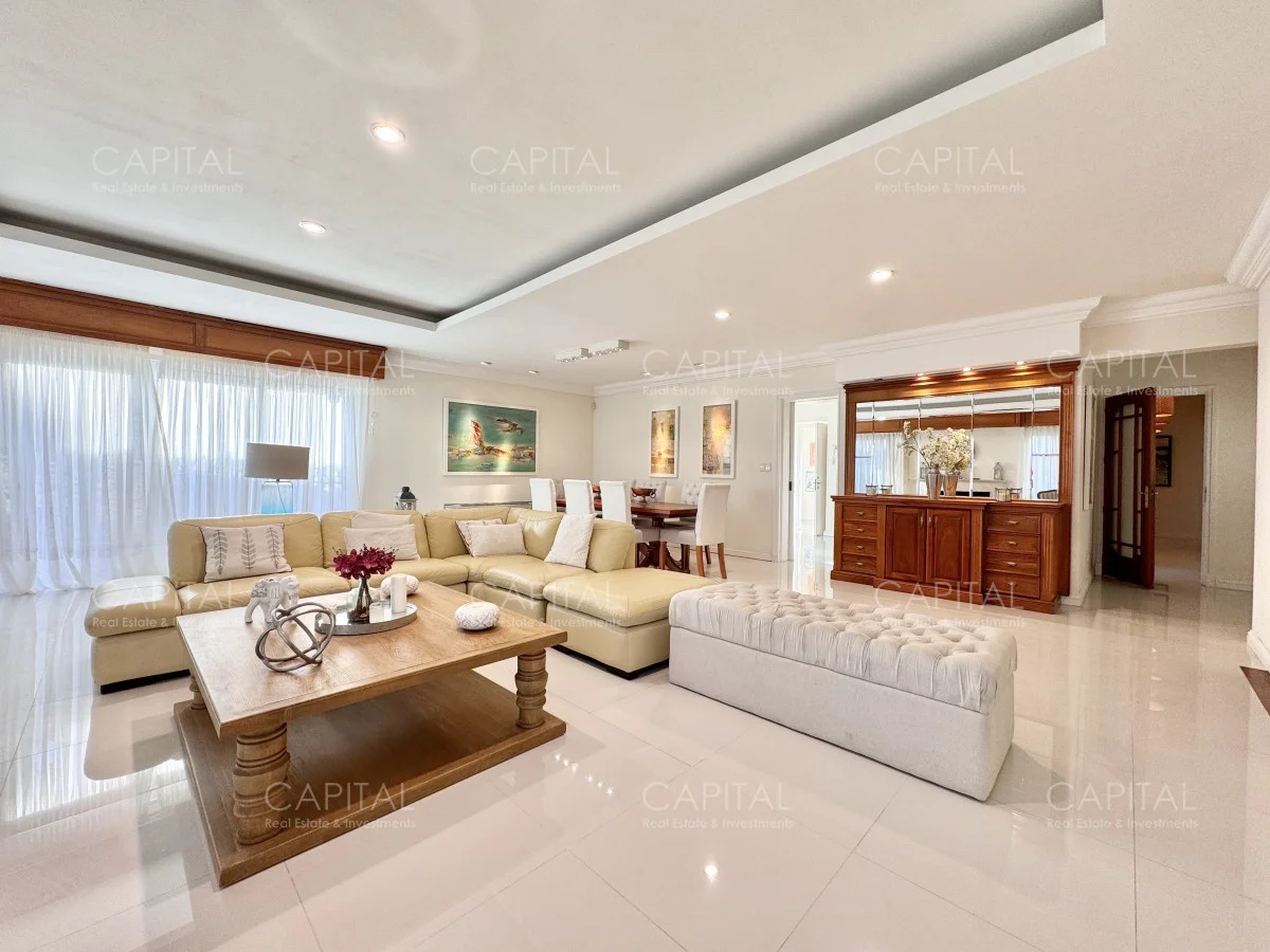 Casa en Playa Mansa, propiedad 281587 -Imagen 2