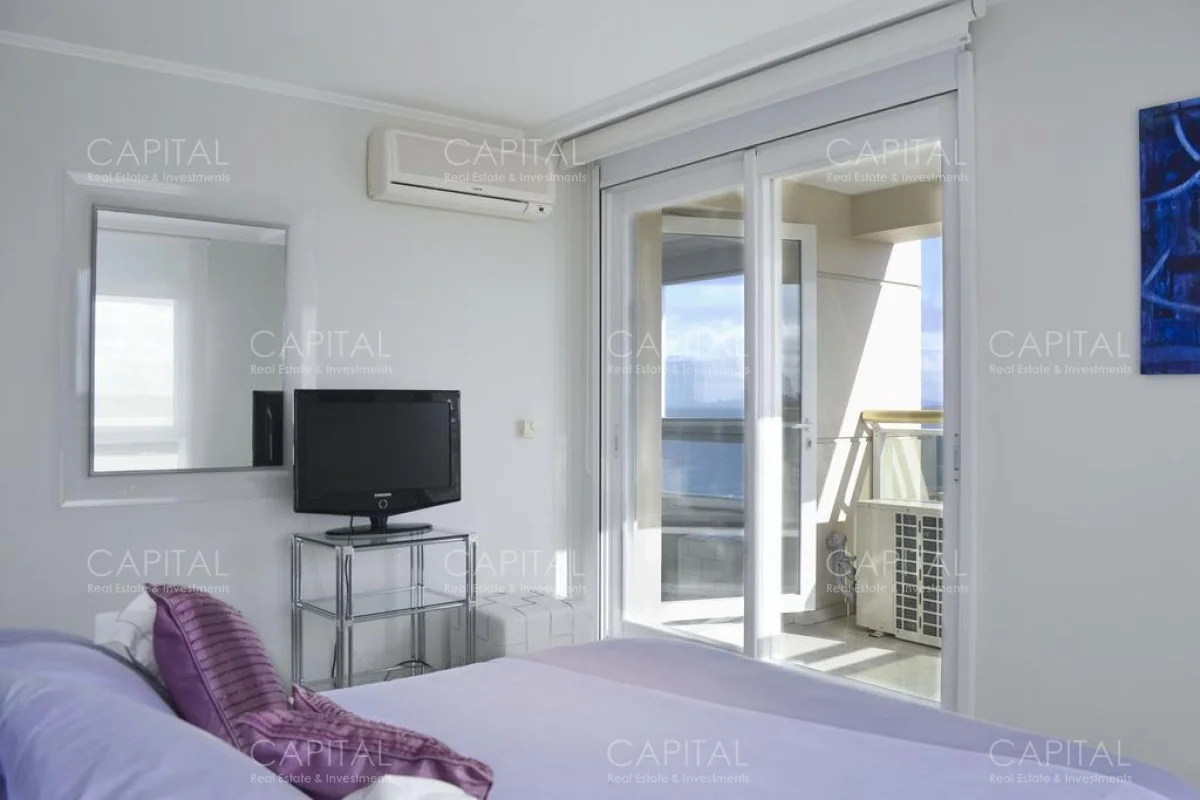 Apartamento en Playa Mansa, propiedad 281588 -Imagen 16