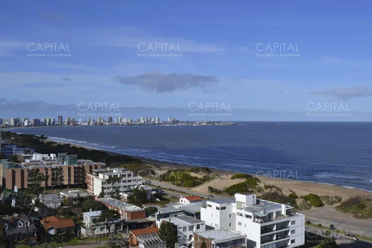 Apartamento en Playa Mansa, propiedad 281588 -Imagen 3