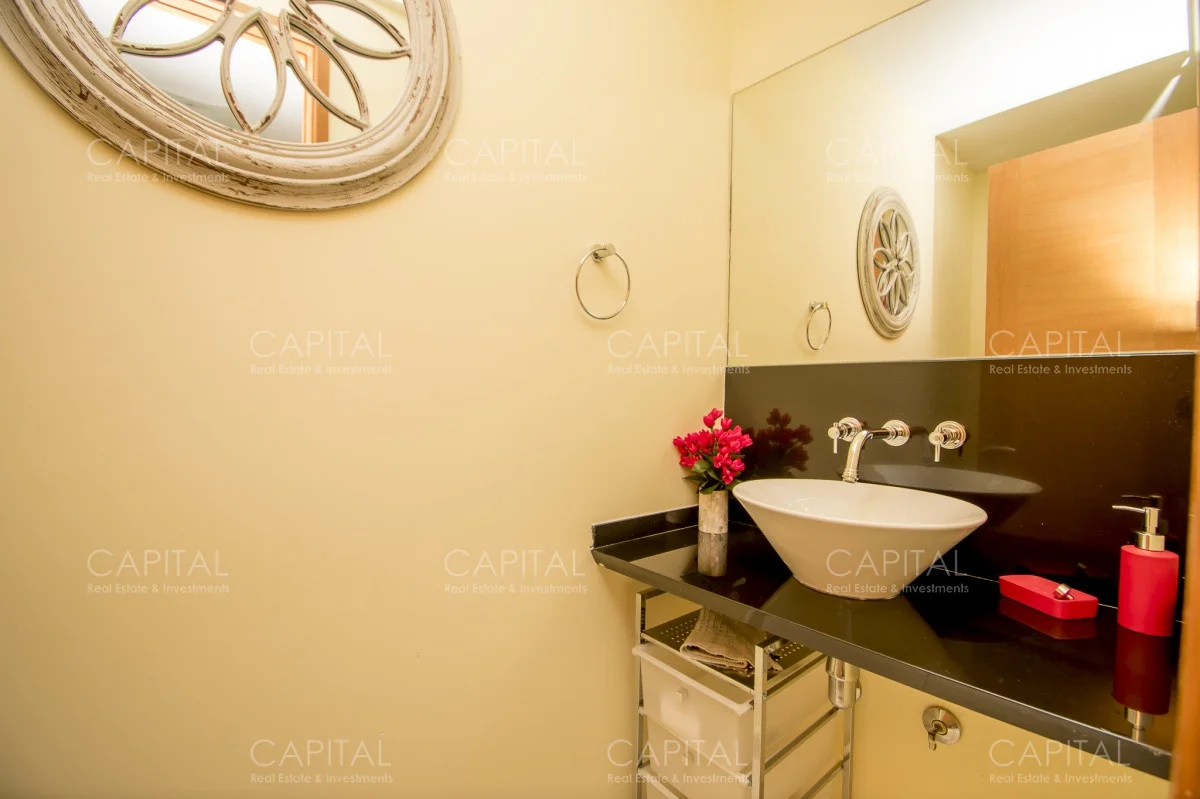 Apartamento en Playa Mansa, propiedad 281600 -Imagen 14