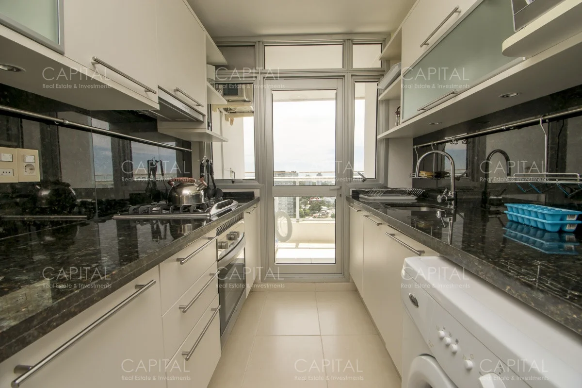 Apartamento en Playa Mansa, propiedad 281600 -Imagen 16