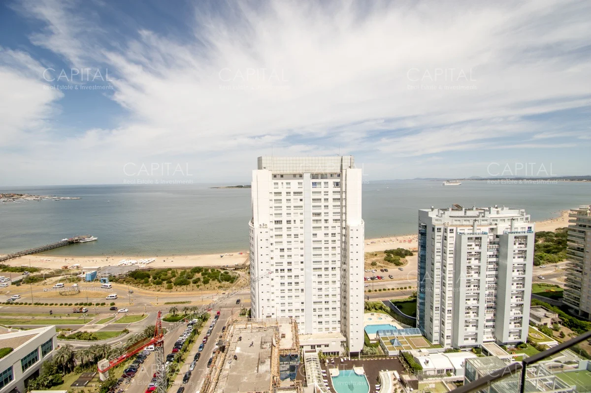 Apartamento en Playa Mansa, propiedad 281600 -Imagen 18
