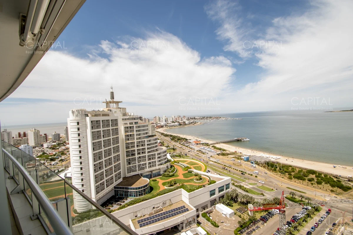 Apartamento en Playa Mansa, propiedad 281600 -Imagen 19