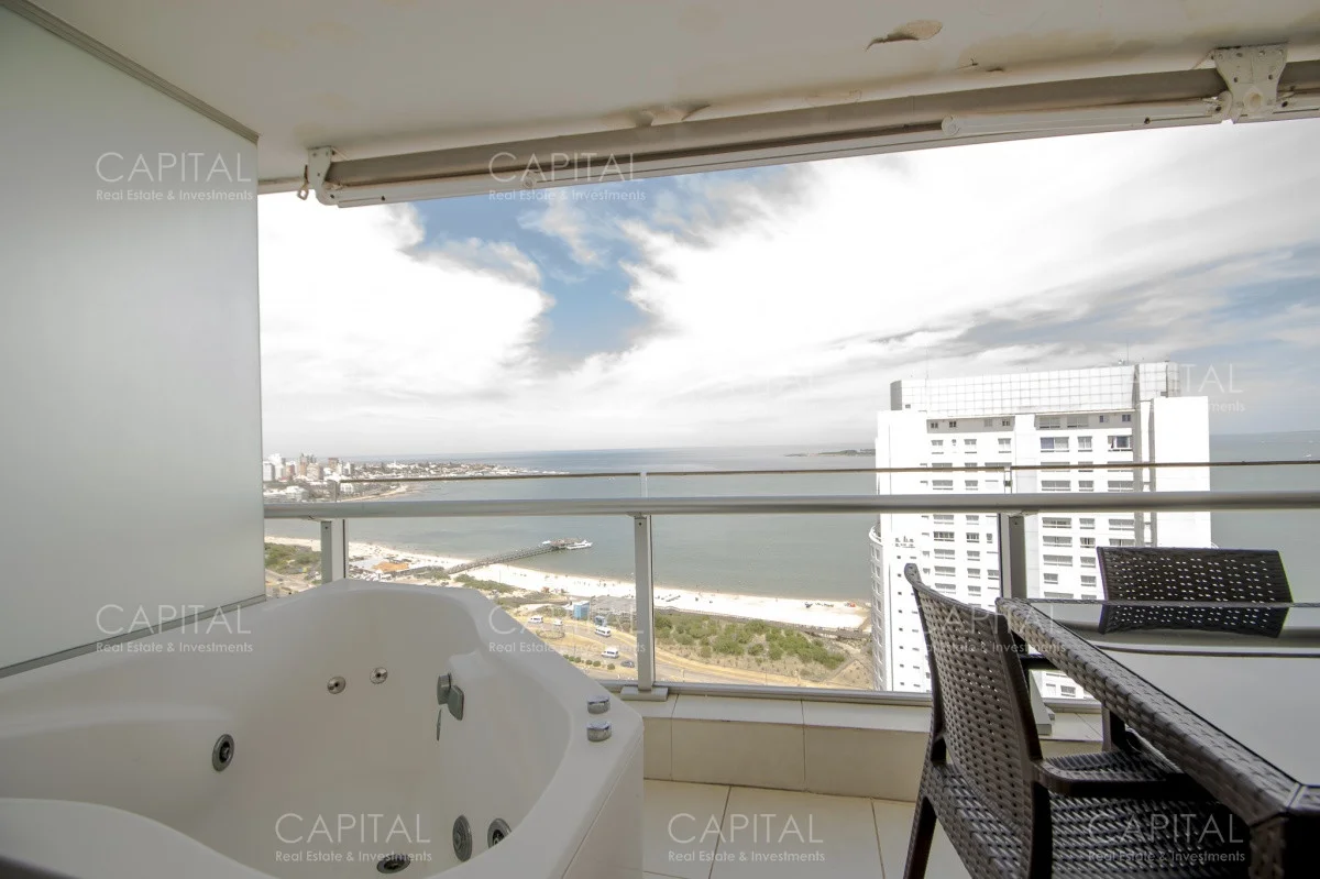 Apartamento en Playa Mansa, propiedad 281600 -Imagen 5