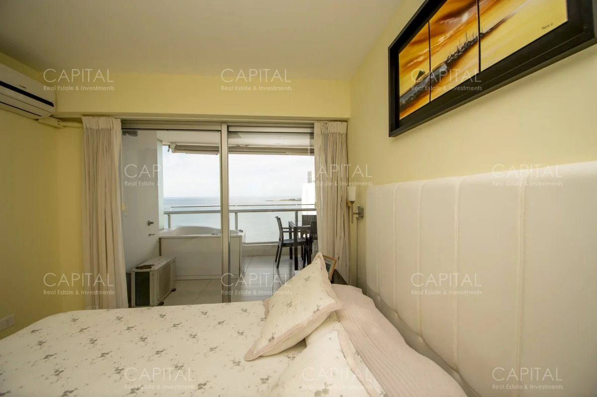 Apartamento en Playa Mansa, propiedad 281600 -Imagen 10