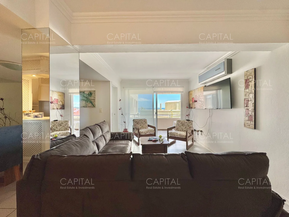 Apartamento en Playa Mansa, propiedad 281603 -Imagen 2