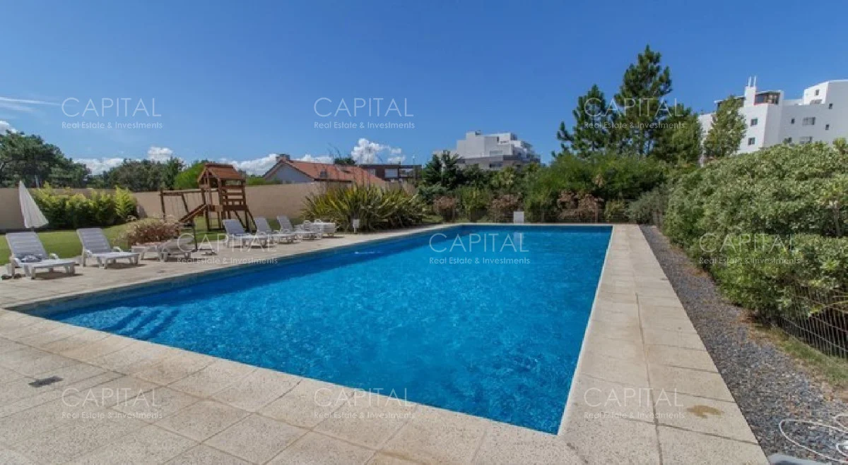 Apartamento en Playa Mansa, propiedad 281603 -Imagen 19