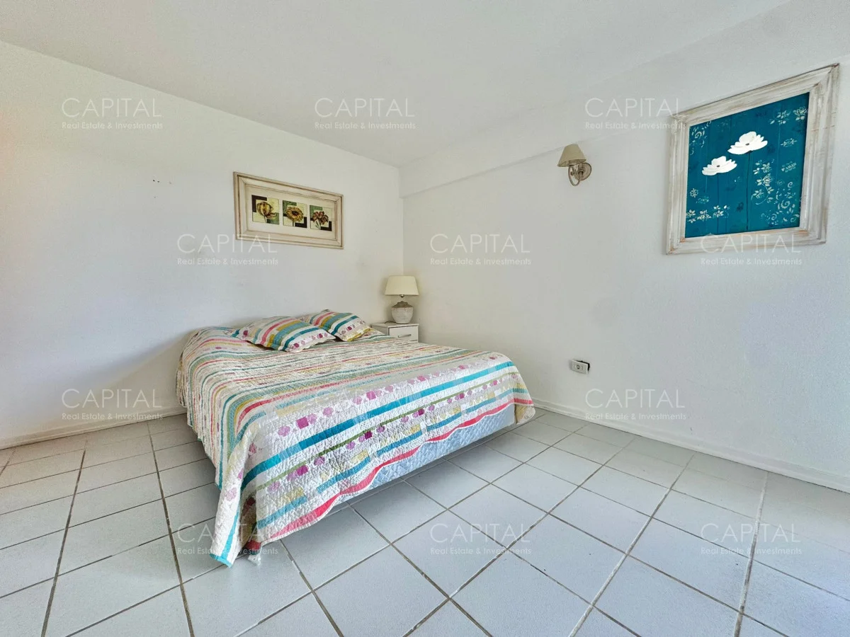 Apartamento en Playa Mansa, propiedad 281603 -Imagen 8