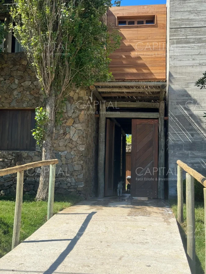 Casa en Manantiales, propiedad 281636 -Imagen 2