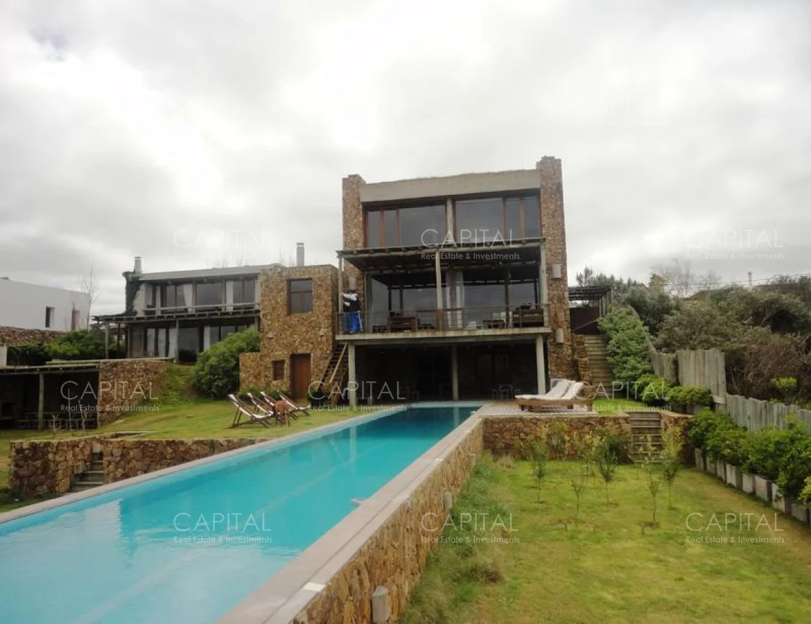 Casa en Manantiales, propiedad 281639 -Imagen 1