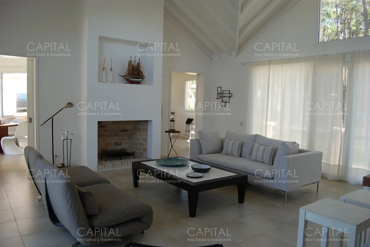 Casa en Manantiales, propiedad 281667 -Imagen 2
