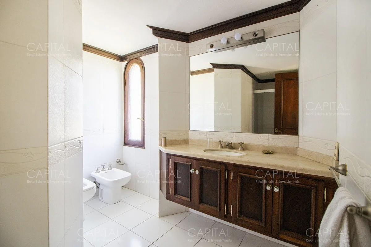 Casa en Playa Mansa, propiedad 281721 -Imagen 21