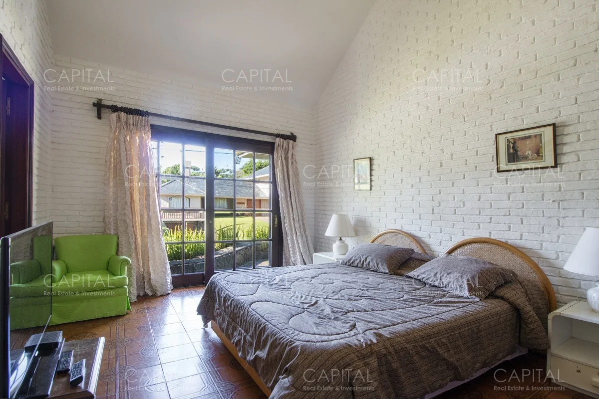 Casa en Playa Mansa, propiedad 281721 -Imagen 24