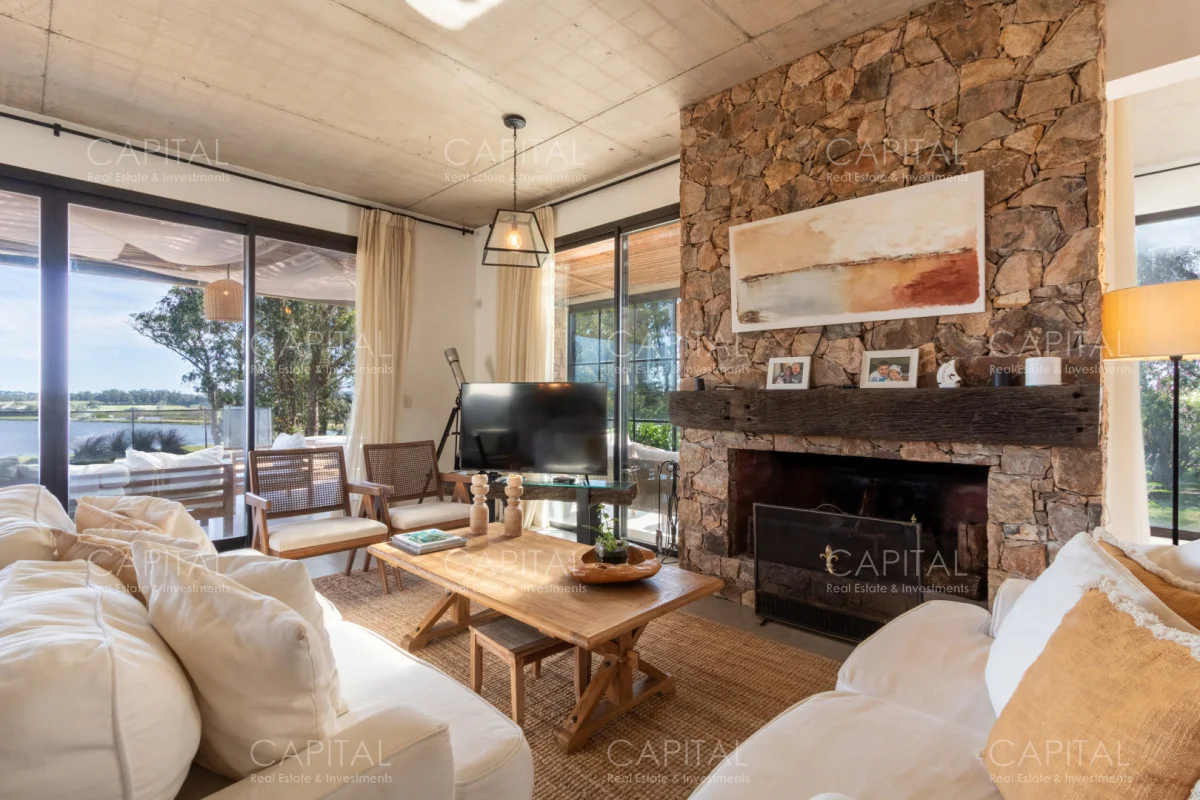 Casa en Manantiales, propiedad 281757 -Imagen 2