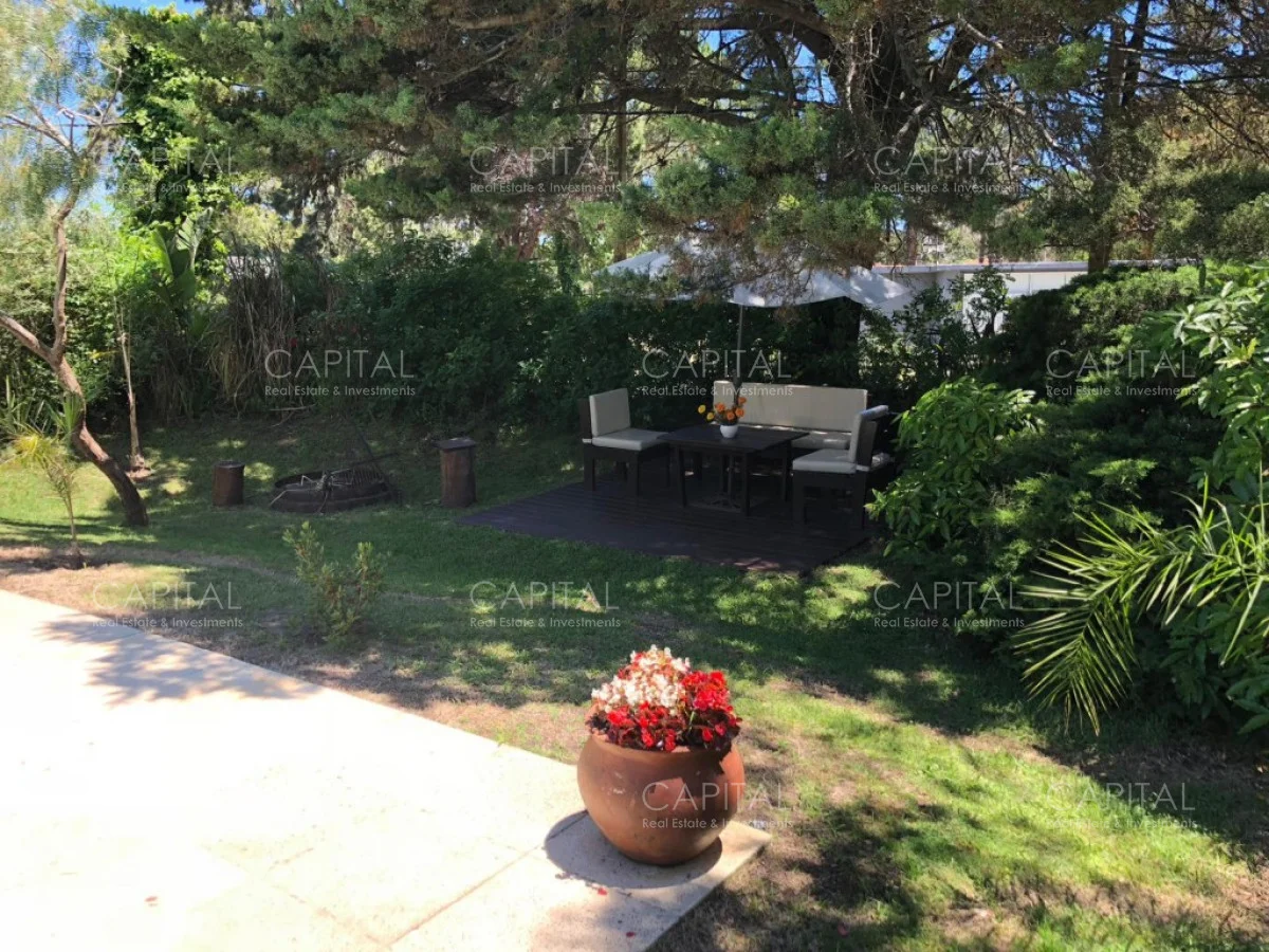 Casa en Playa Mansa, propiedad 281765 -Imagen 10