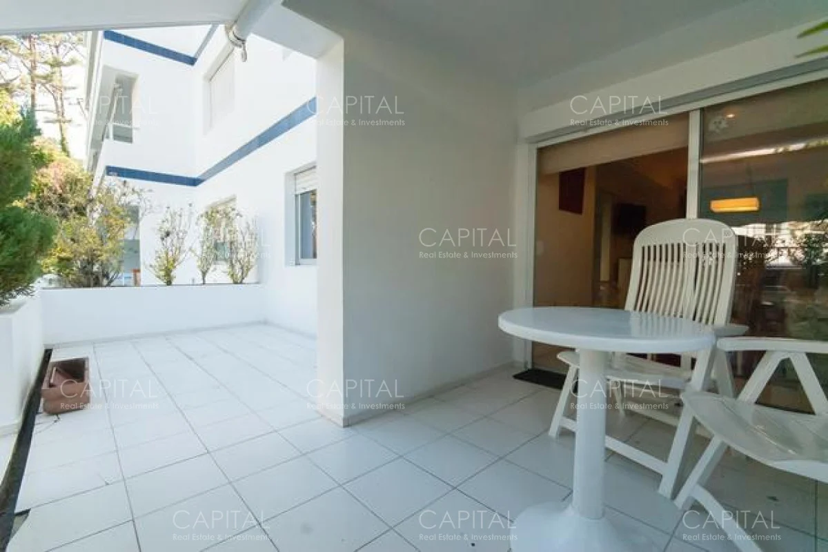 Apartamento en Playa Mansa, propiedad 281782 -Imagen 22