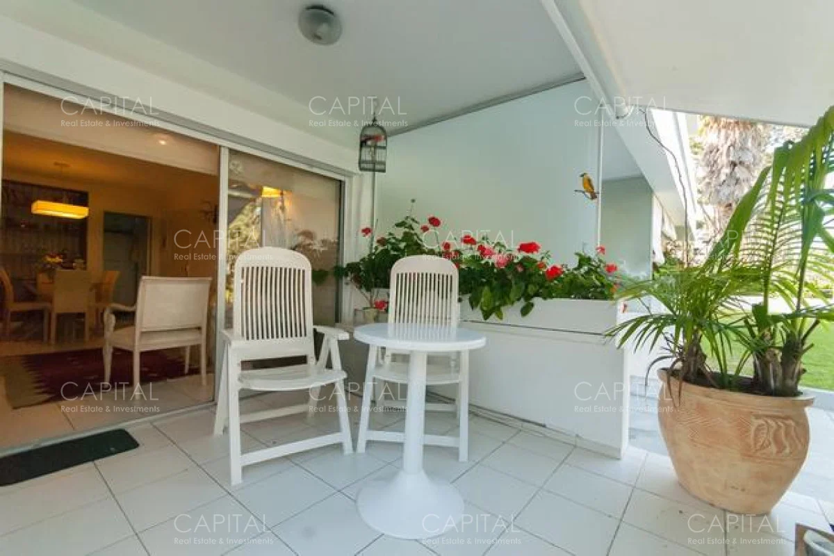 Apartamento en Playa Mansa, propiedad 281782 -Imagen 4