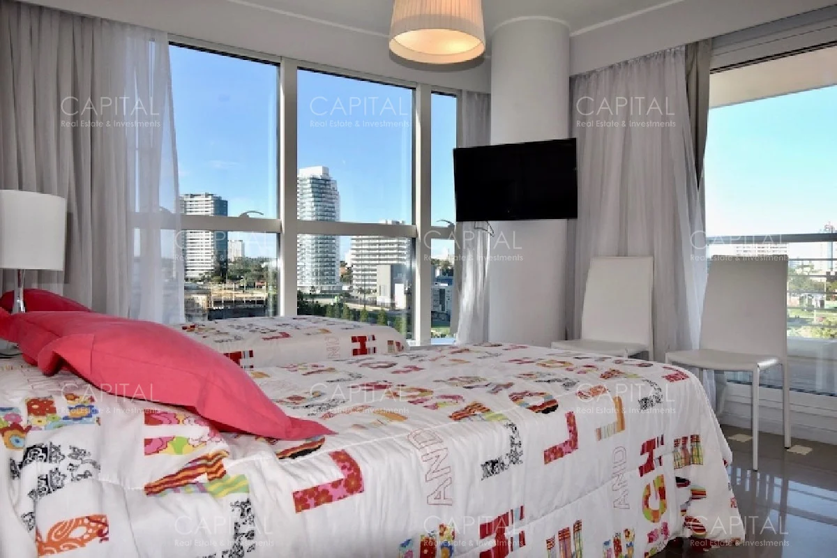 Apartamento en Playa Mansa, propiedad 281785 -Imagen 13
