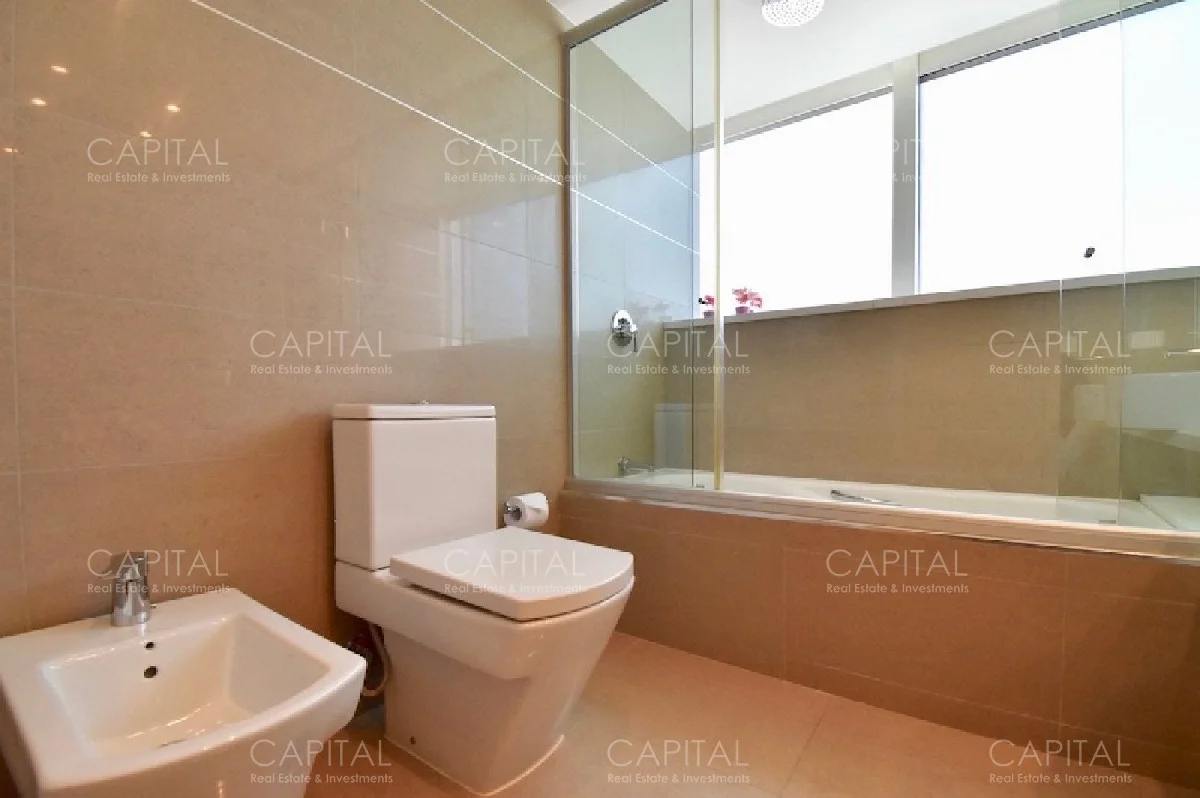 Apartamento en Playa Mansa, propiedad 281785 -Imagen 10