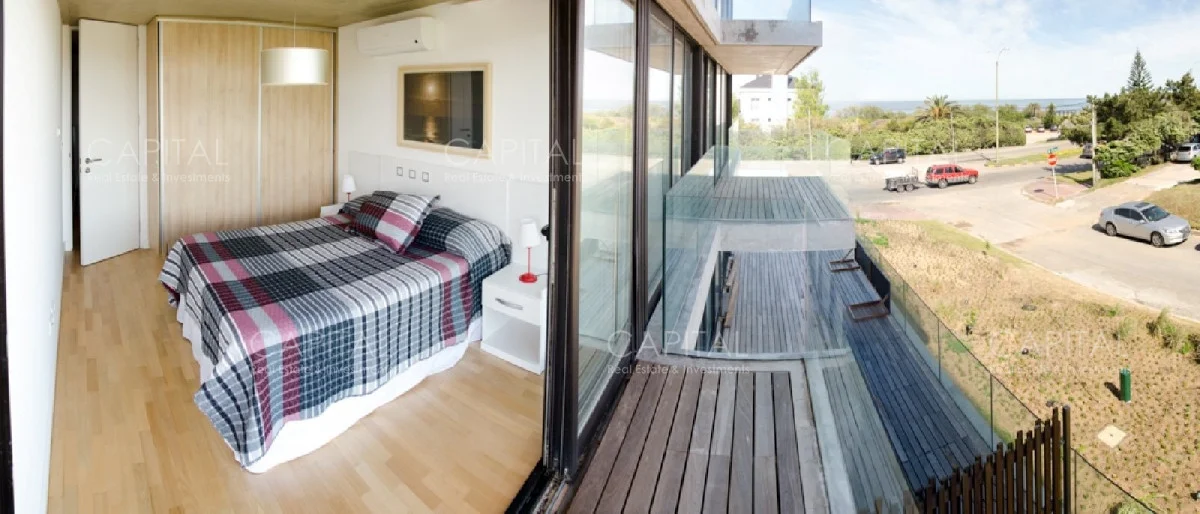 Apartamento en Playa Mansa, propiedad 281813 -Imagen 4