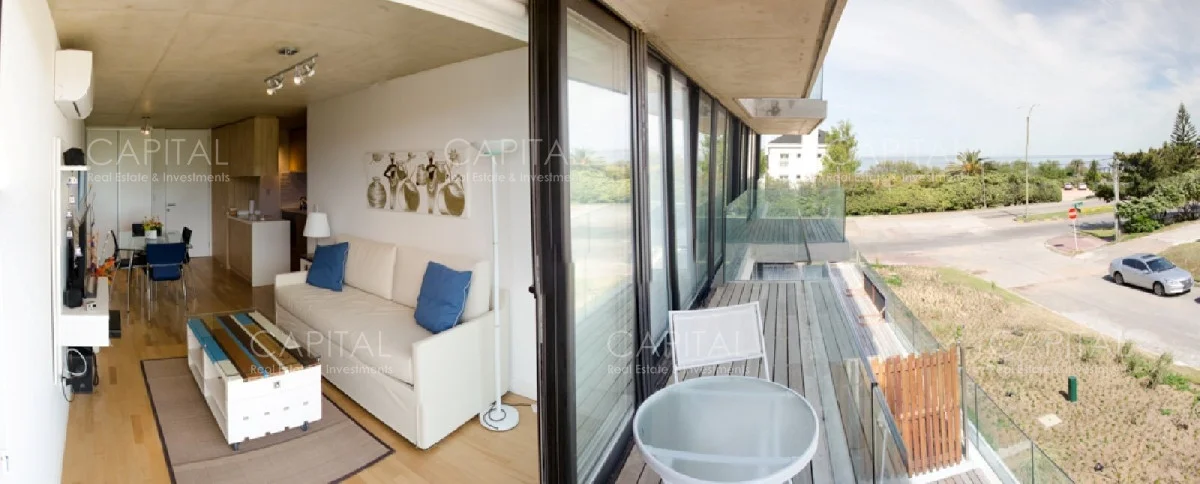 Apartamento en Playa Mansa, propiedad 281813 -Imagen 9