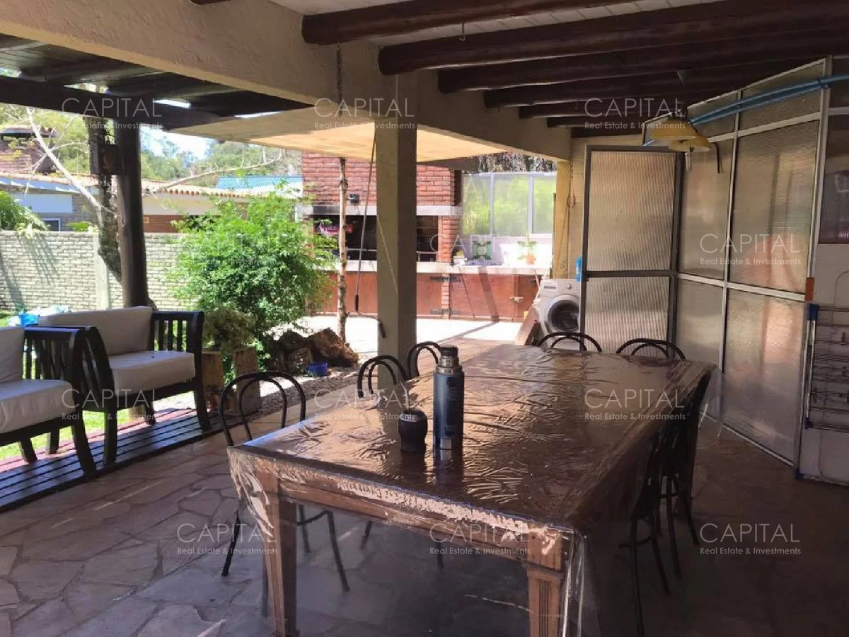 Casa en Pinares, propiedad 281818 -Imagen 1