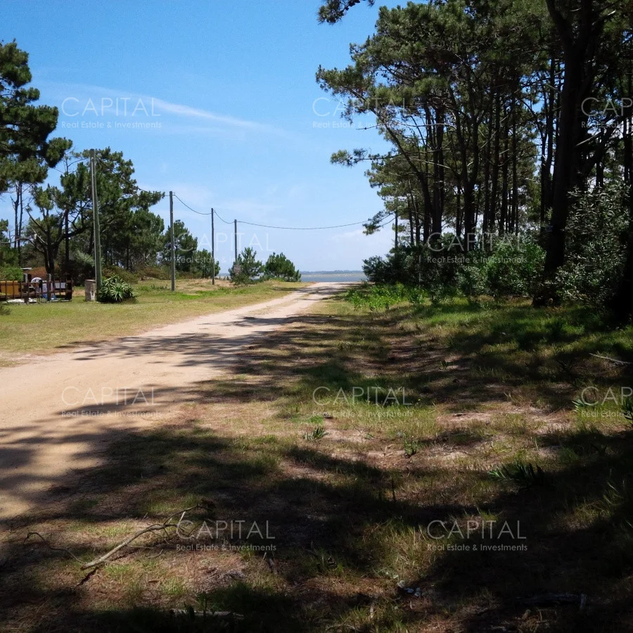 Terreno en Laguna Garzon, propiedad 281824 -Imagen 1