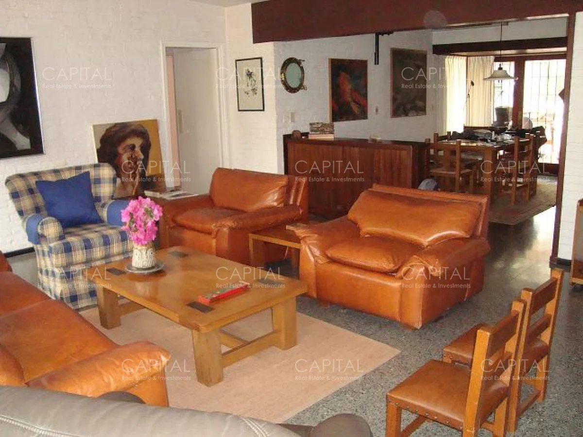 Casa en Playa Mansa, propiedad 281830 -Imagen 3