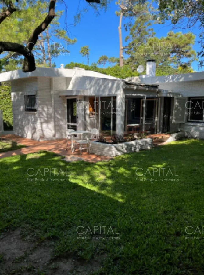 Casa en Playa Mansa, propiedad 281830 -Imagen 23