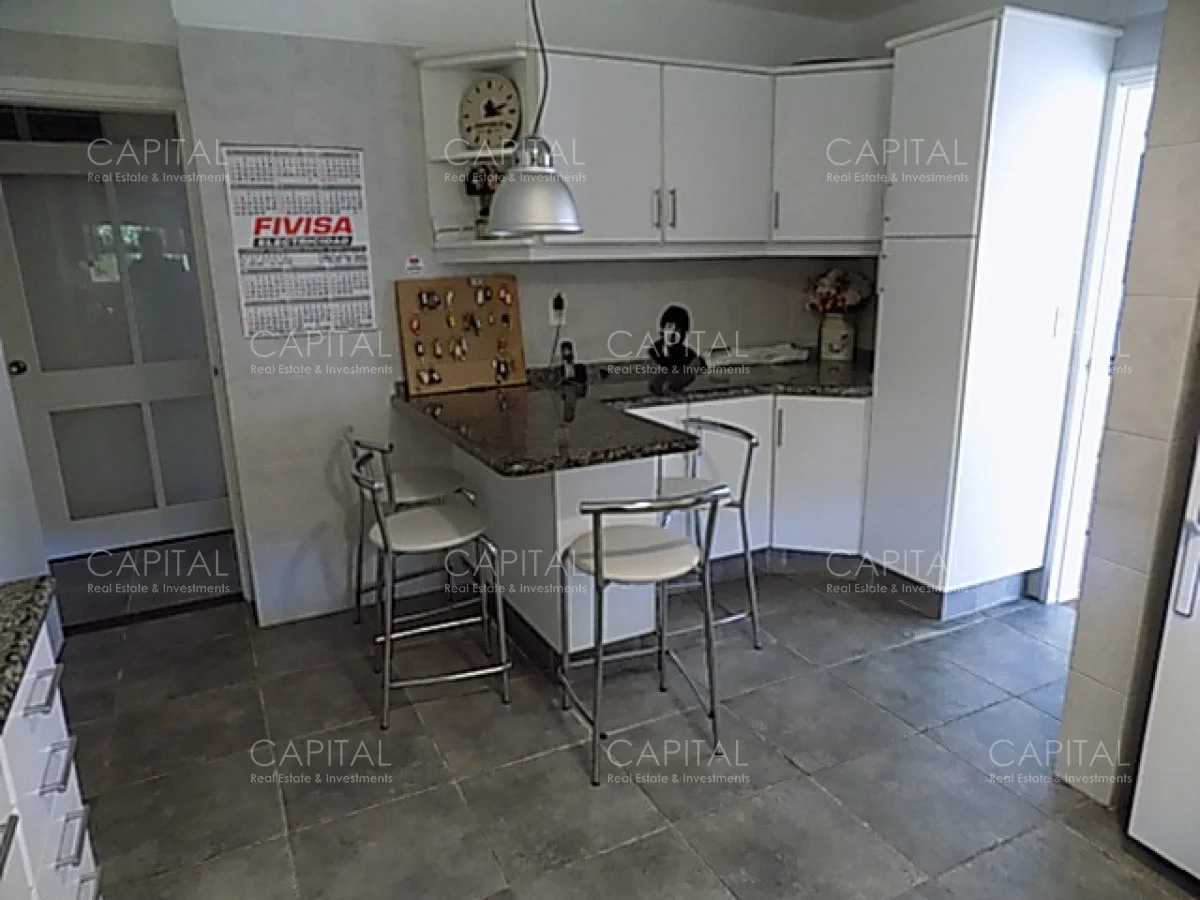 Casa en Playa Mansa, propiedad 281834 -Imagen 12