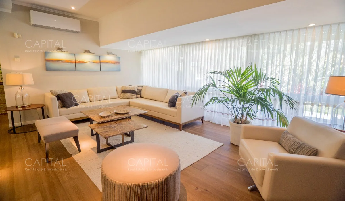 Casa en Playa Mansa, propiedad 281834 -Imagen 3