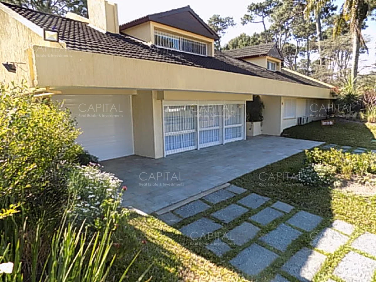 Casa en Playa Mansa, propiedad 281834 -Imagen 8