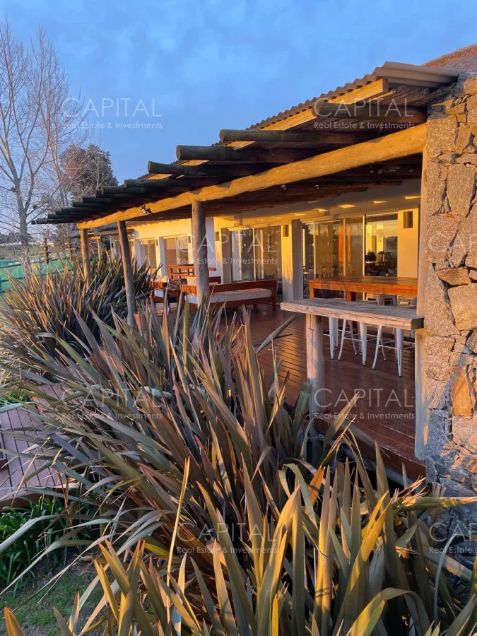Casa en Manantiales, propiedad 281906 -Imagen 9