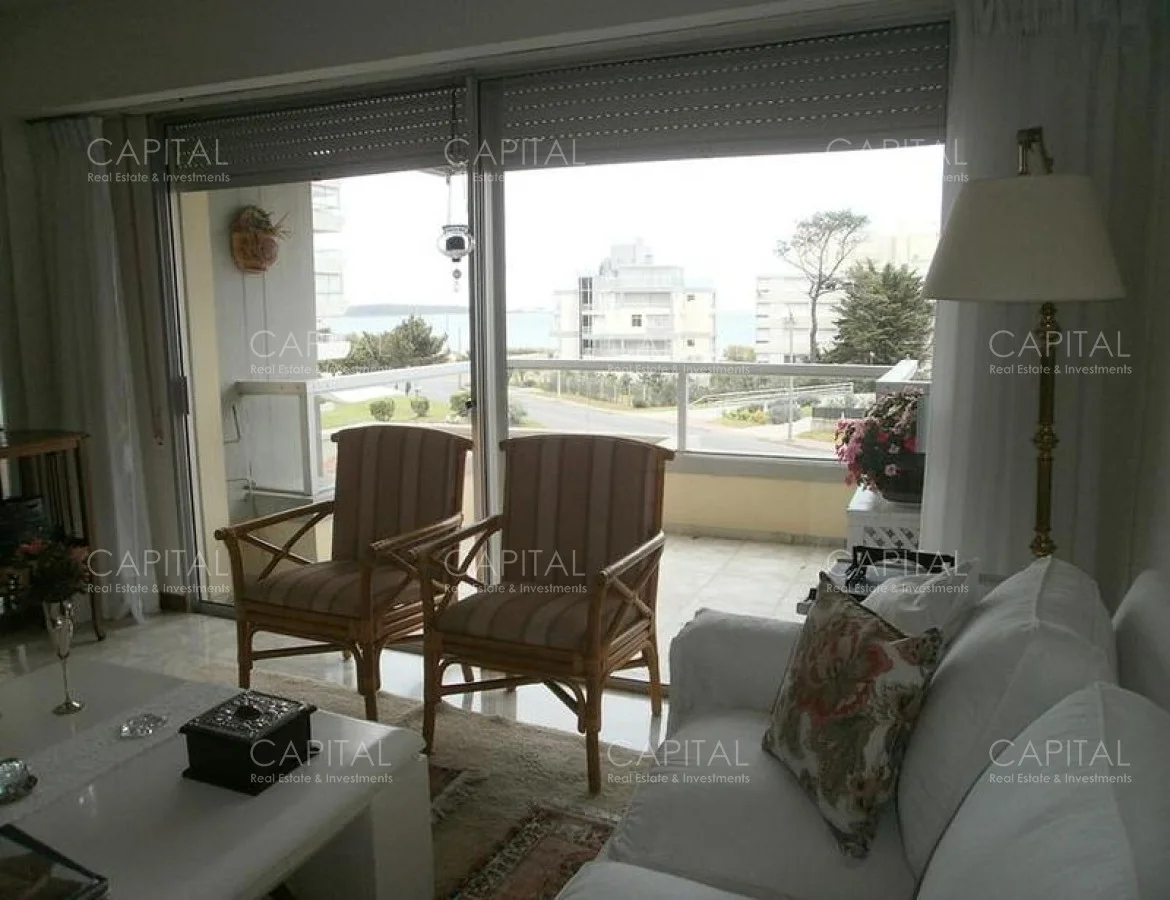 Apartamento en Playa Mansa, propiedad 281973 -Imagen 13
