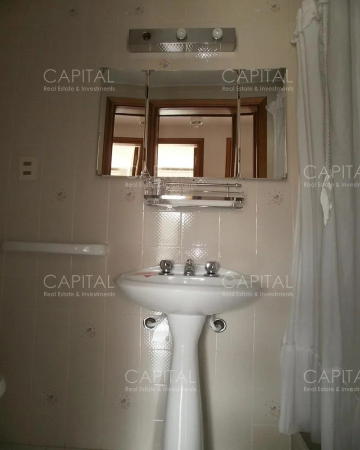 Apartamento en Playa Mansa, propiedad 281973 -Imagen 23