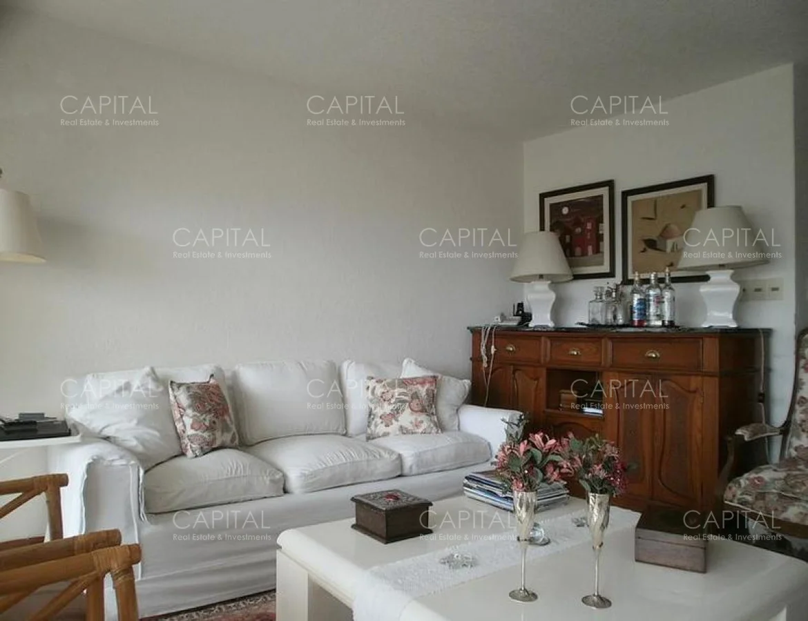 Apartamento en Playa Mansa, propiedad 281973 -Imagen 24
