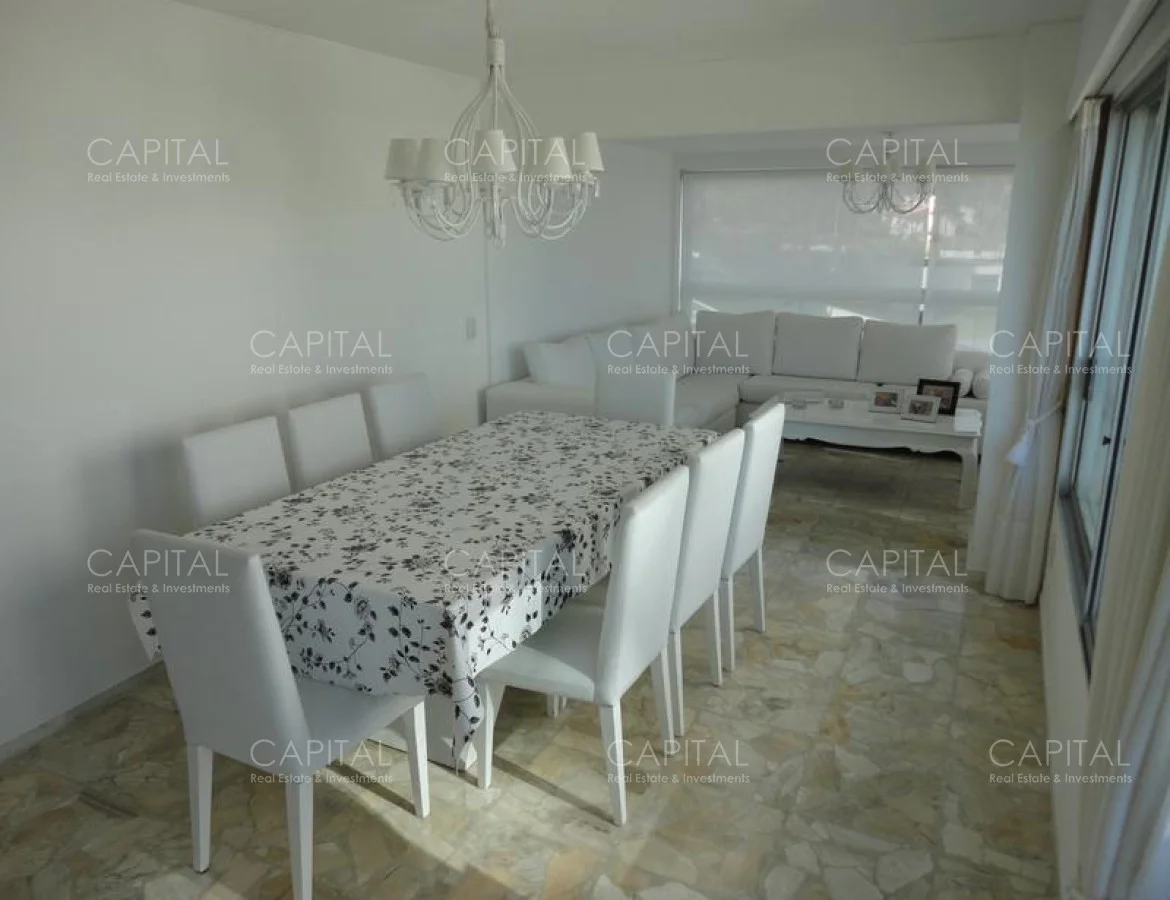 Apartamento en Playa Mansa, propiedad 281986 -Imagen 13
