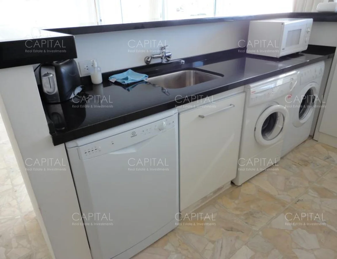 Apartamento en Playa Mansa, propiedad 281986 -Imagen 20